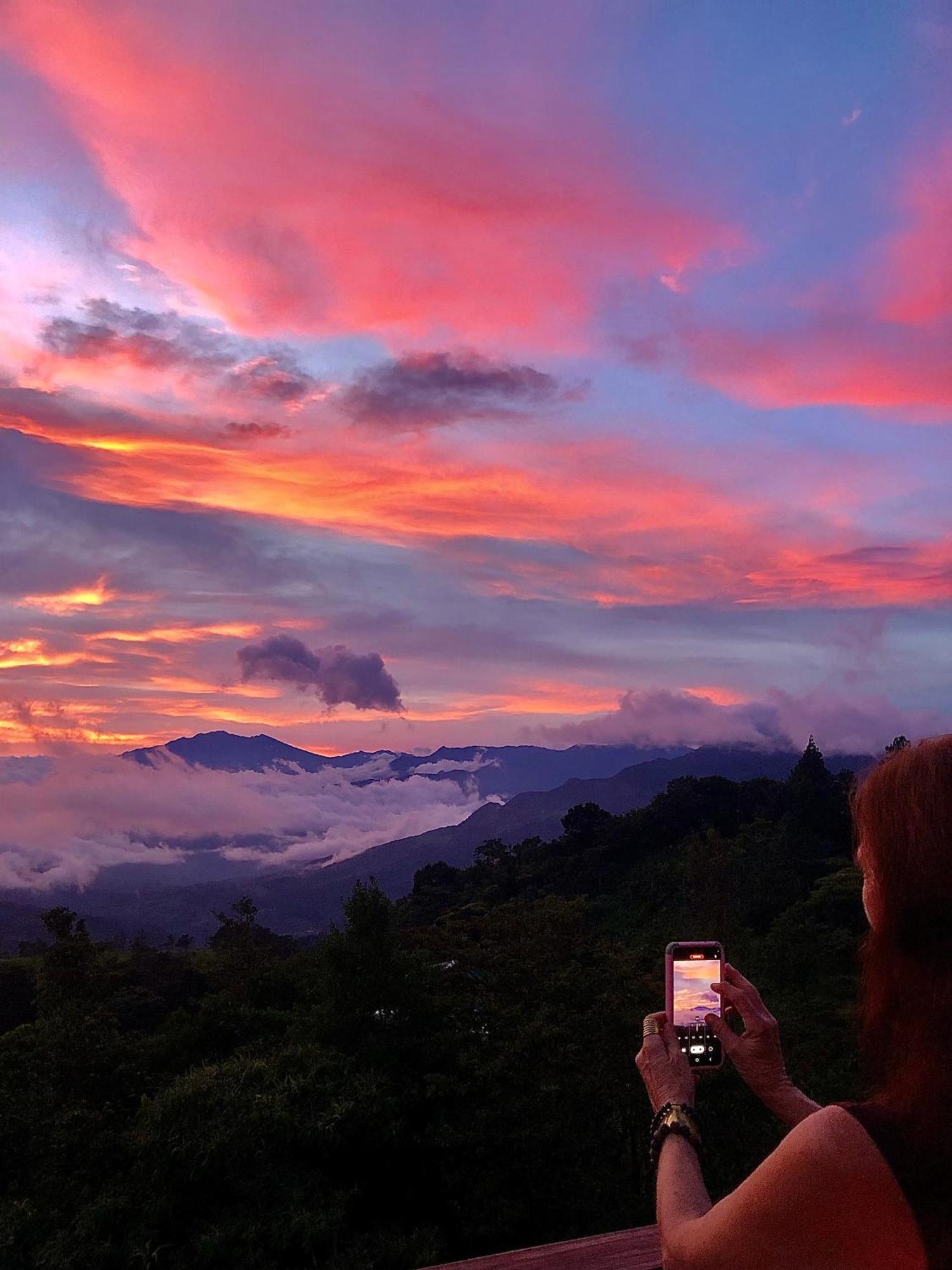El Refugio La Brisa Del Diablo Acomodação com café da manhã Valle Hornito Exterior foto
