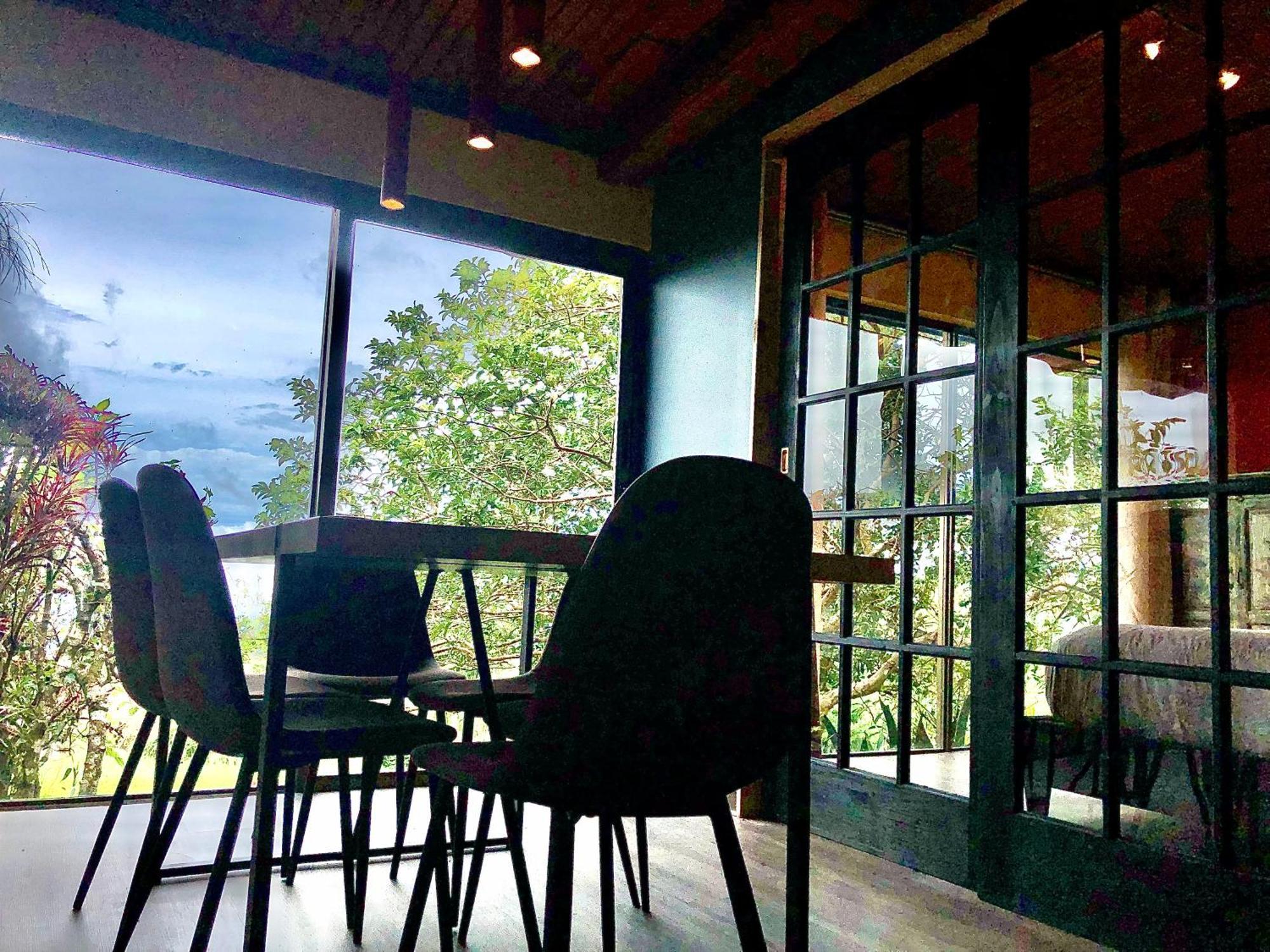 El Refugio La Brisa Del Diablo Acomodação com café da manhã Valle Hornito Exterior foto